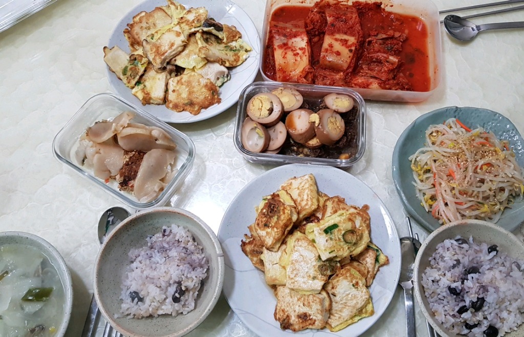 진짜 현실적인 전라도 집밥.jpg | 인스티즈