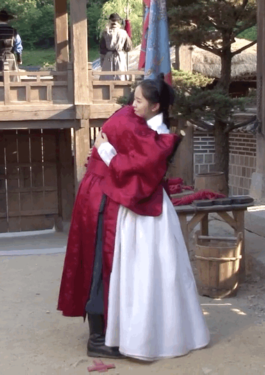 애드립 한번에 몰이당하는 유승호 (군주 메이킹) | 인스티즈