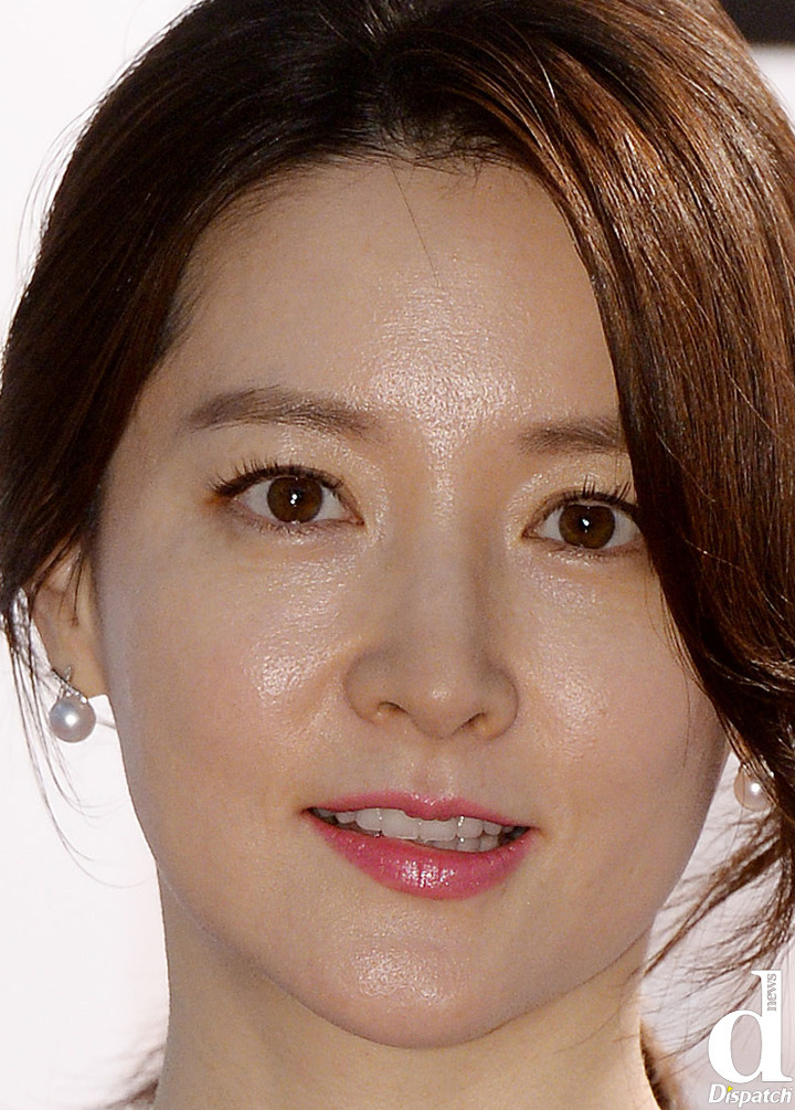 디스패치가 찍은 미녀들 초근접 무보정 사진.jpg | 인스티즈