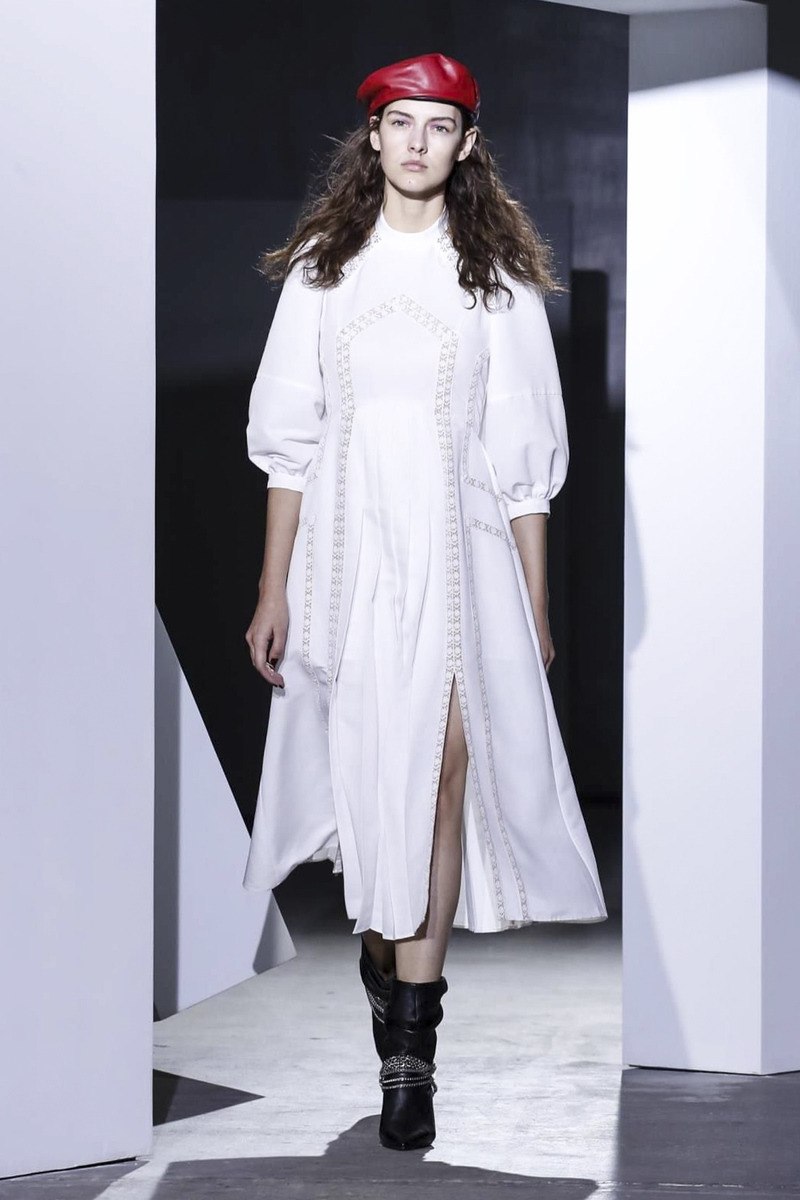 Self Portrait 2018 S/S 컬렉션 | 인스티즈