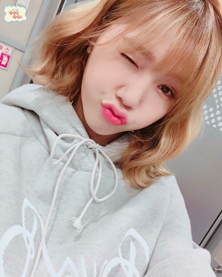 오늘자 오마이걸 아린, 미미, 승희.jpg | 인스티즈