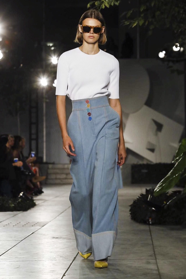 2018 S/S 캐롤리나 헤레라 컬렉션 | 인스티즈