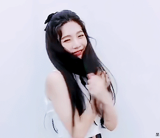 레드벨벳 막내라인의 애교.gif | 인스티즈