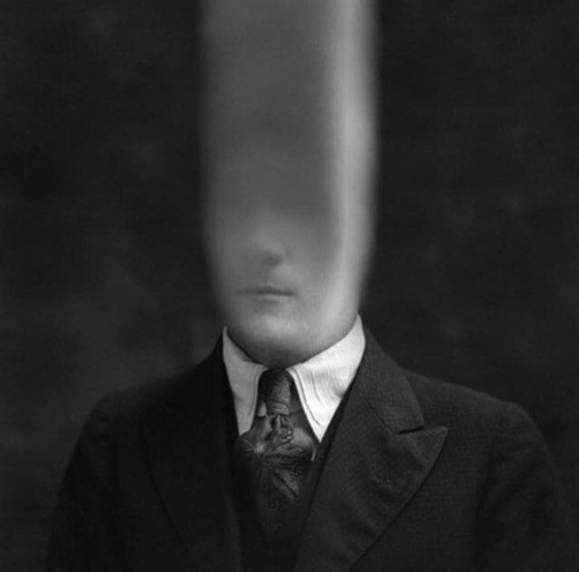 여러분들 본인이 생각했을때 자기 자신의 가장 불쌍한 점은 무엇인가요?? | 인스티즈