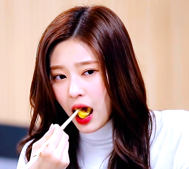 아이즈원의 비쥬얼갑 김민주.jpgif | 인스티즈