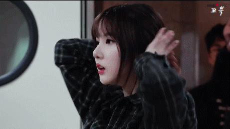 섹시한 분위기의 여자친구 은하.gif | 인스티즈