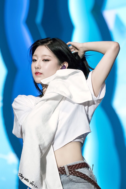 [러블리즈] 저녁에 에스프레소를 마셔서 잠이 오지 않을 것 같아 예인이 | 인스티즈
