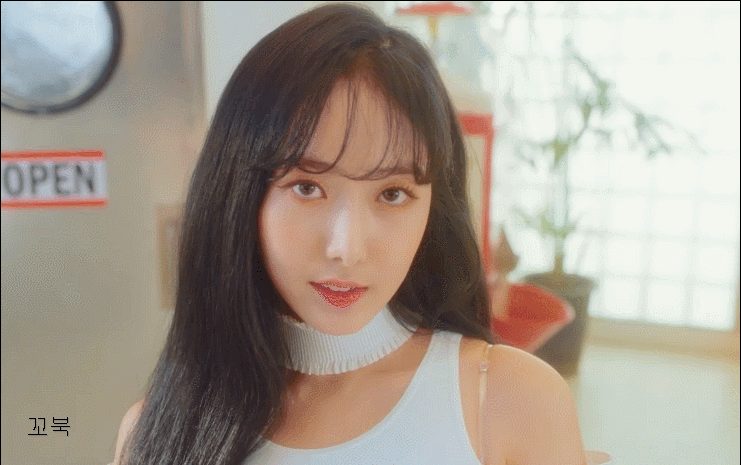 STATION x 0 Wow Thnig M/V 여자친구 신비 cut.gif | 인스티즈