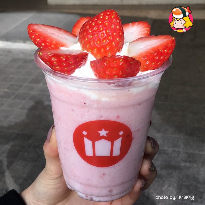 카페별 생딸기 음료 비교.jpg | 인스티즈