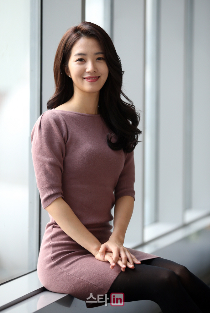 20대 때의 강지영 아나운서 검스 | 인스티즈